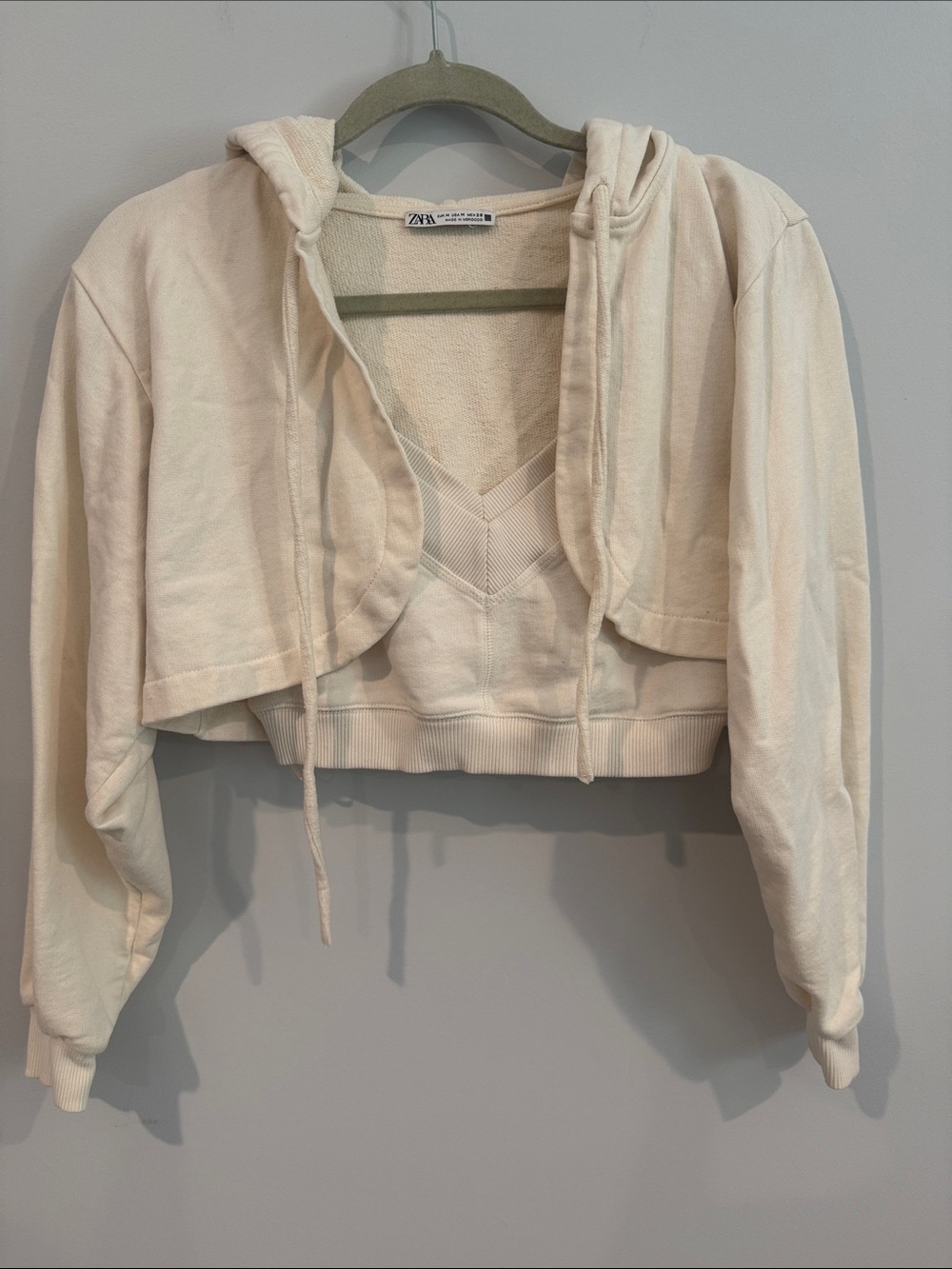 Zara Cream 2-Piece Cropped V-Neck Hoodie Sweater
